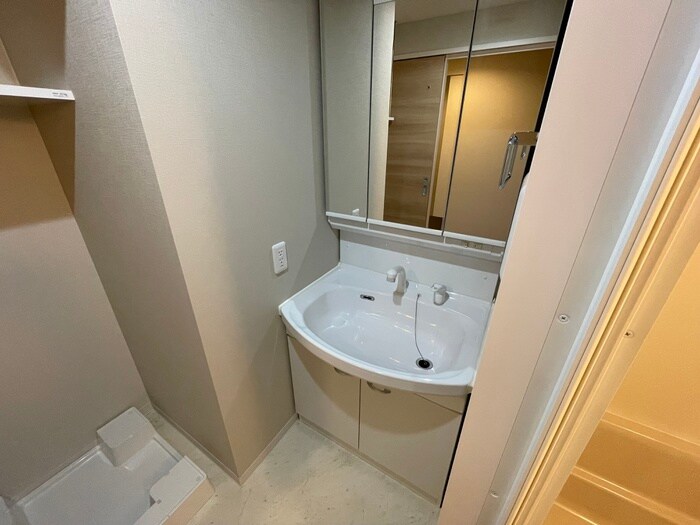 物件内観写真12　(洗面)