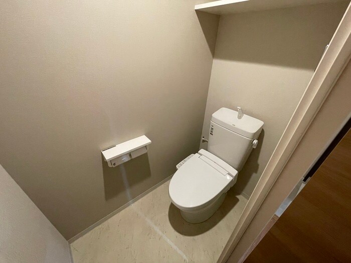 物件内観写真13　(トイレ)