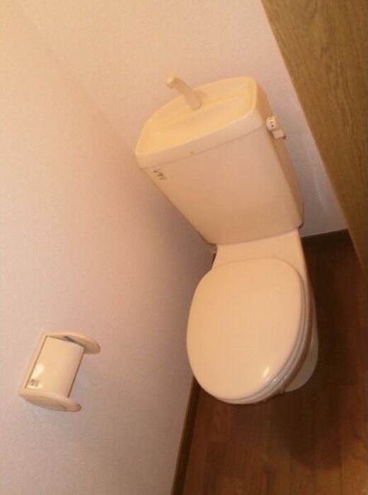 物件内観写真6　(トイレ)