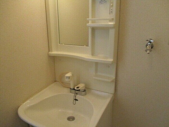 物件内観写真8　(洗面)