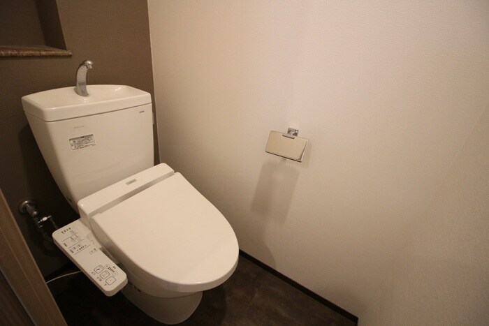 物件内観写真13　(トイレ)