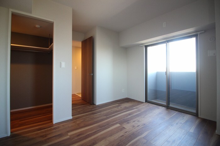 物件内観写真10　(居室)