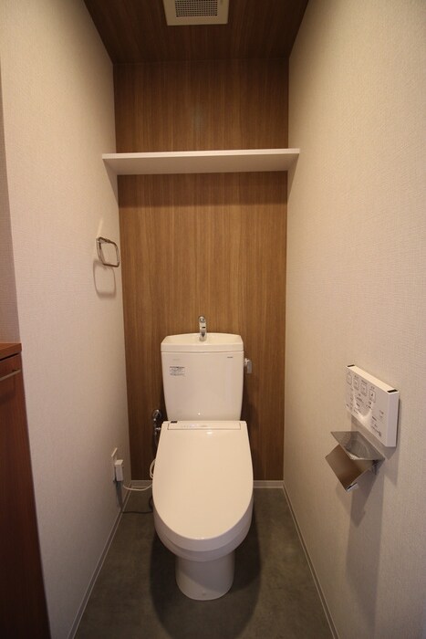 物件内観写真12　(トイレ)