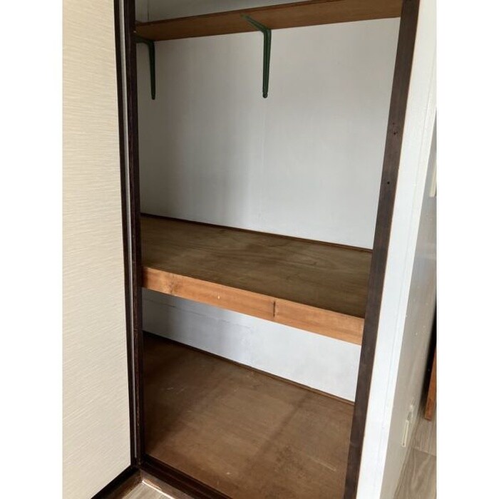 物件内観写真11　(収納)