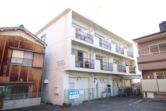 物件外観写真4　(外観写真)