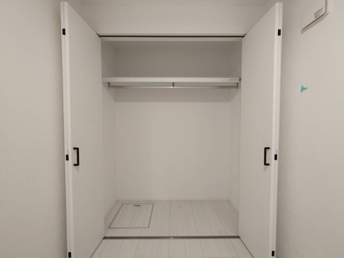 物件内観写真11　(収納)
