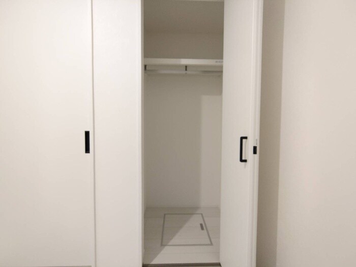 物件内観写真11　(収納)