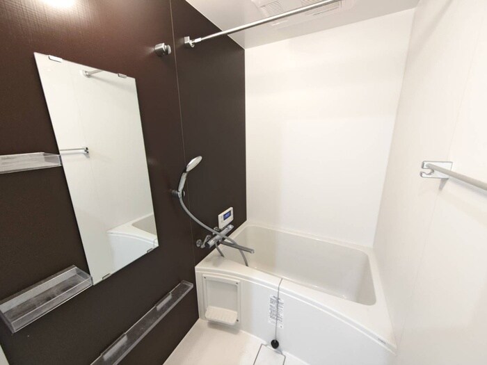 物件内観写真13　(バス／シャワールーム等)