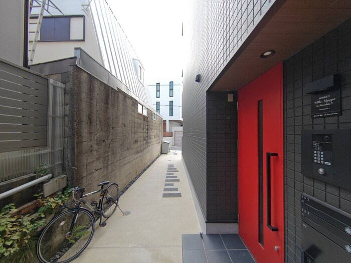 物件内観写真22　(室内からの展望)