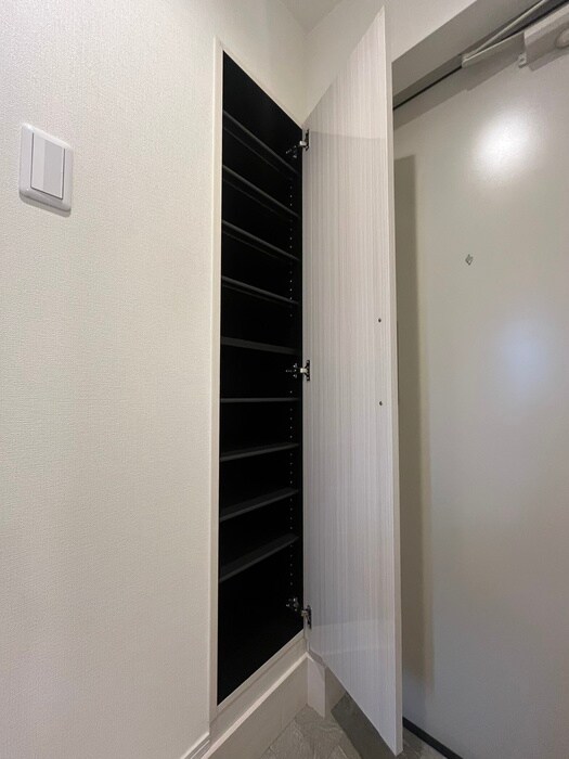 物件内観写真19　(靴箱)