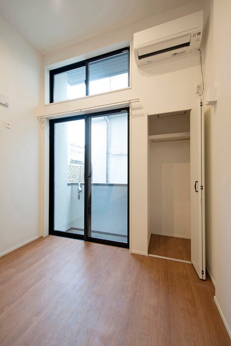 物件内観写真10　(居室)