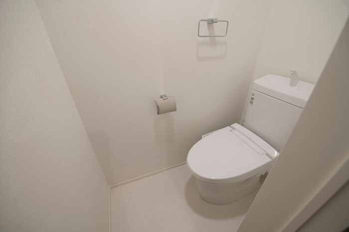 物件内観写真12　(トイレ)