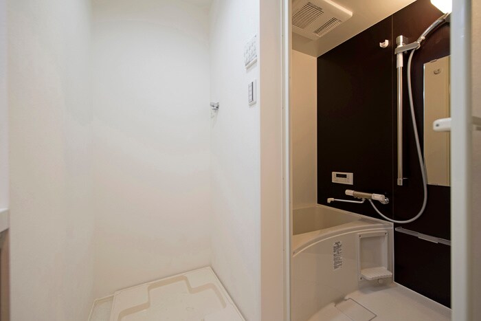 物件内観写真22　(洗濯機置場)