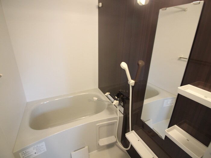 物件内観写真11　(バス／シャワールーム等)