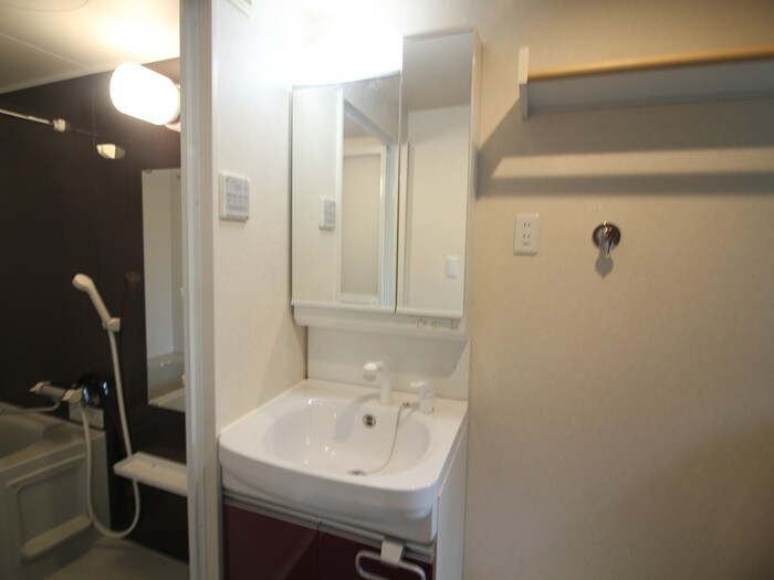 物件内観写真13　(洗面)