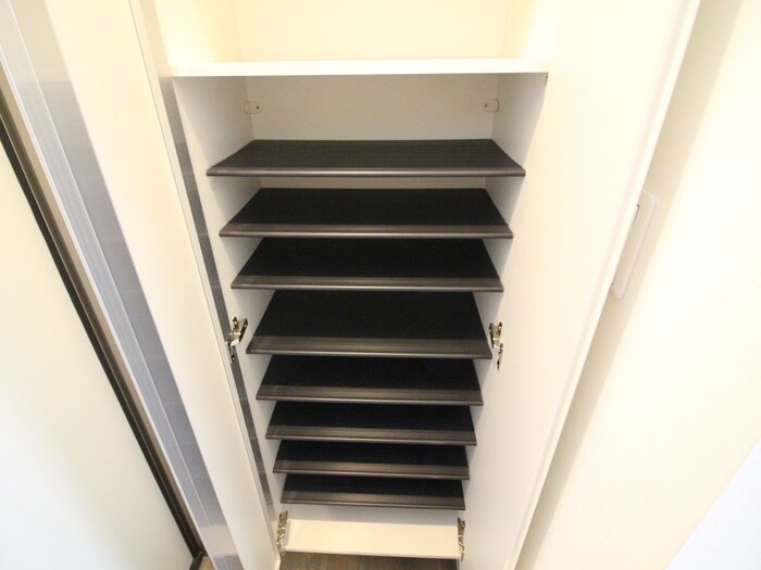 物件内観写真21　(靴箱)