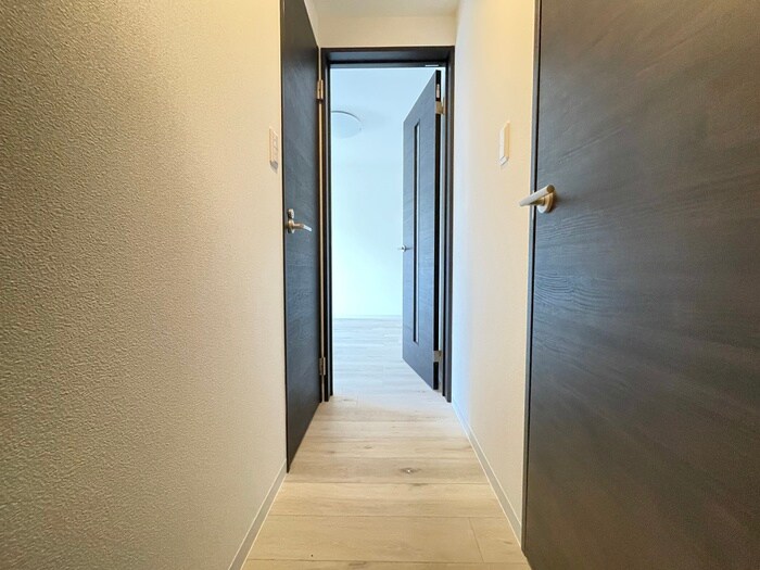 物件内観写真17　(廊下)