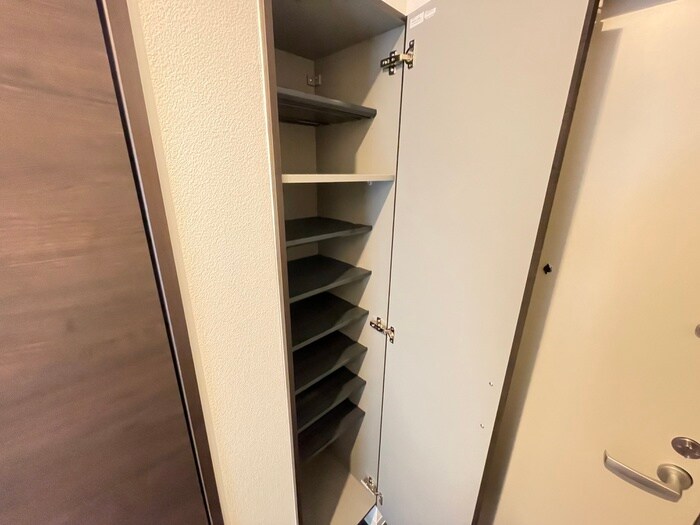 物件内観写真18　(靴箱)