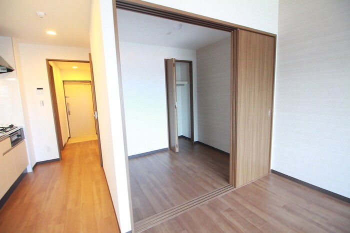 物件内観写真8　(居室)