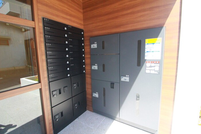 物件外観写真4　(建物設備)