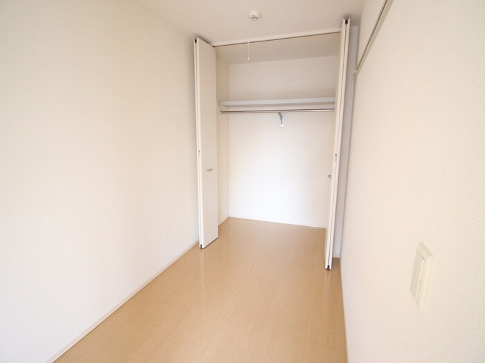 物件内観写真14　(収納)