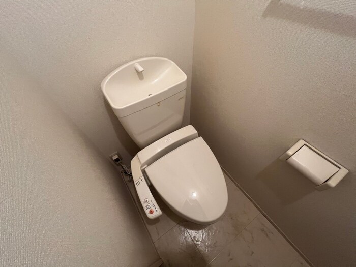 物件内観写真15　(トイレ)