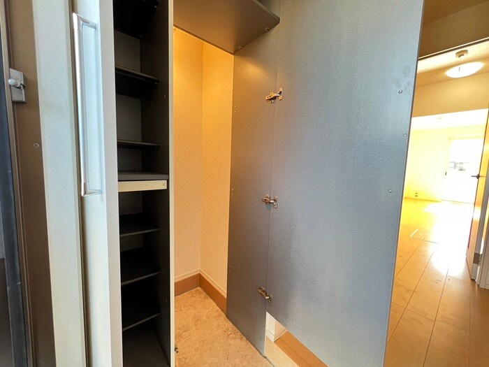 物件内観写真17　(靴箱)