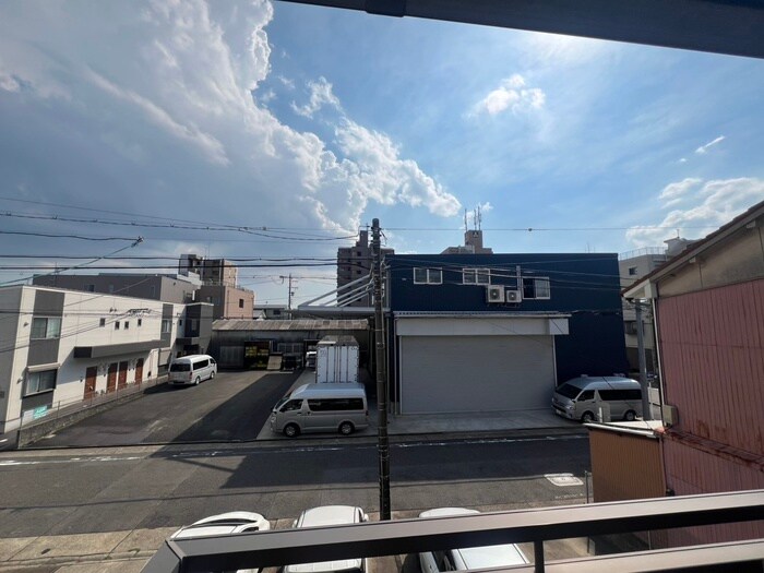 物件内観写真22　(室内からの展望)