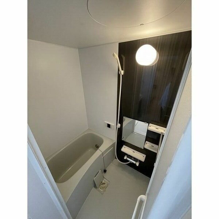 物件内観写真10　(バス／シャワールーム等)