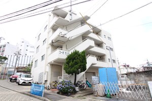 コ－ポモリタ外観写真