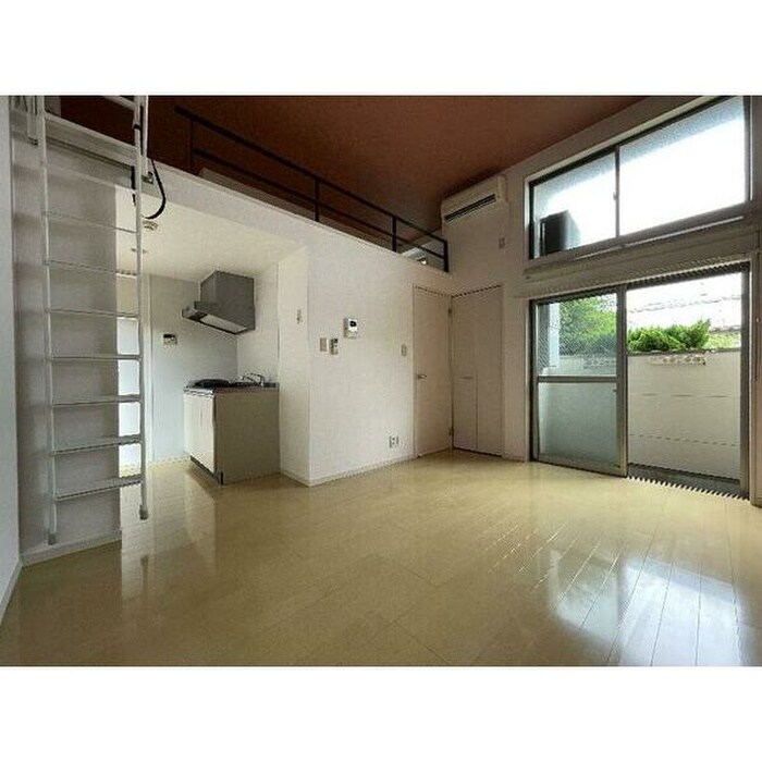 物件内観写真9　(居室)