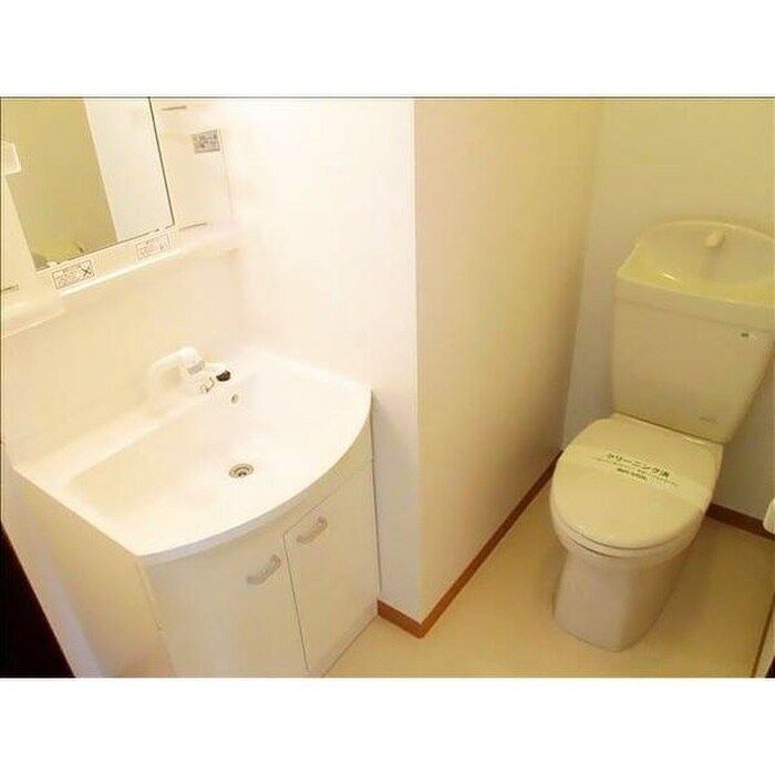 物件内観写真8　(洗面)