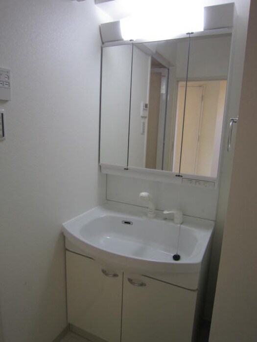 物件内観写真16　(洗面)