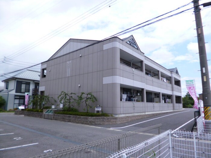 物件外観写真4　(外観写真)