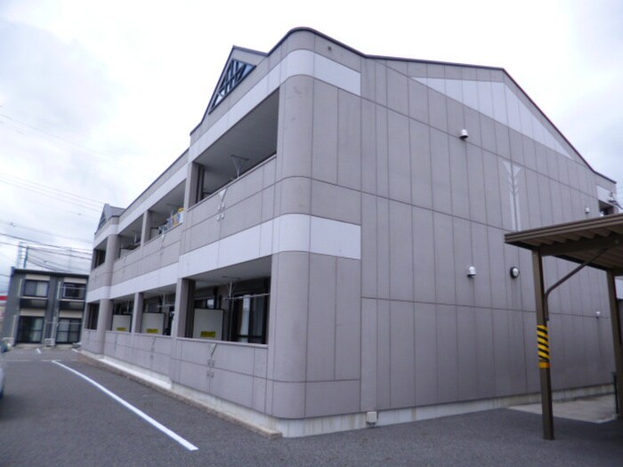 物件外観写真5　(外観写真)