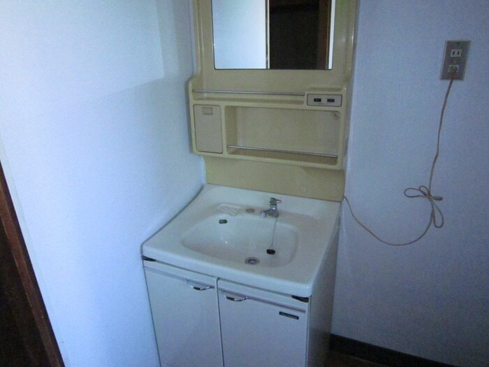 物件内観写真6　(洗面)