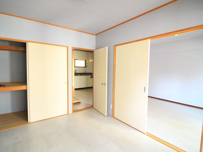 エムズハウス栄の居室