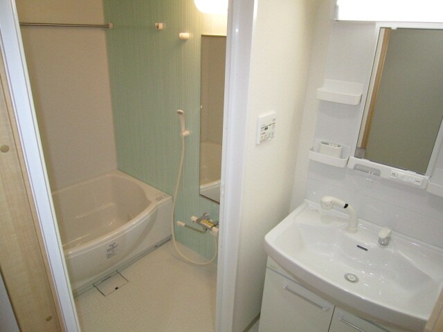 物件内観写真10　(バス／シャワールーム等)