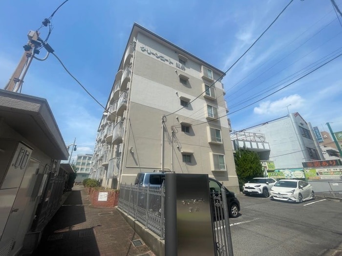 物件外観写真6　(外観写真)