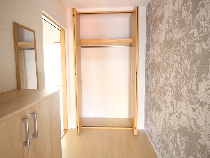 物件内観写真12　(収納)