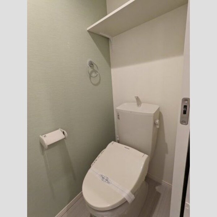物件内観写真8　(トイレ)