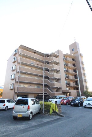 ラヴィアン八千代外観写真