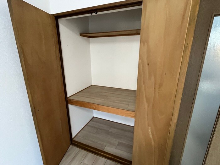物件内観写真11　(収納)