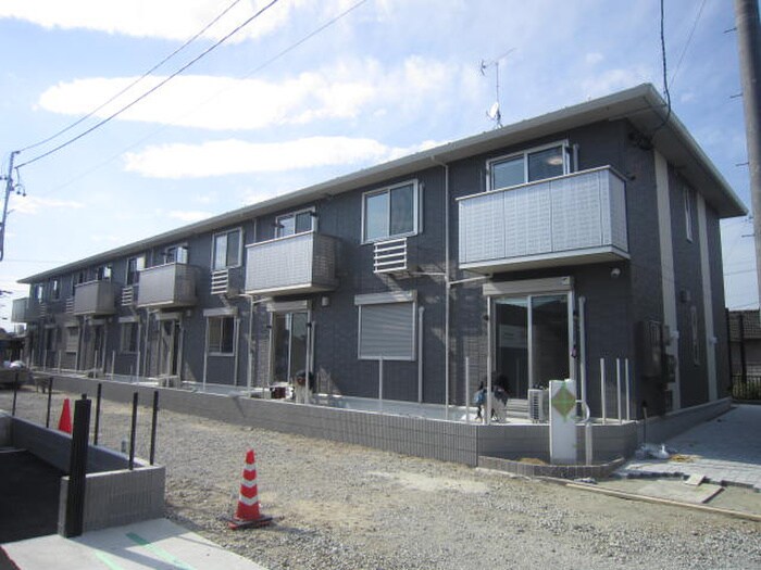 Ｌａｕｒｉｎｓ　Ｒoseの物件外観写真