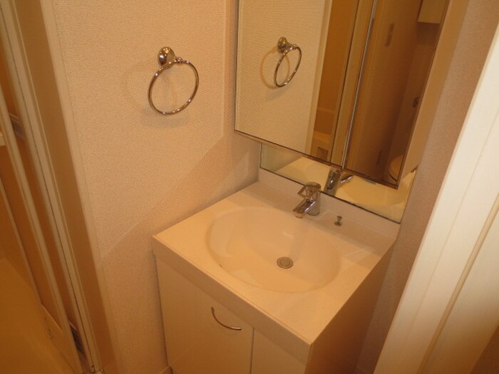 物件内観写真12　(洗面)