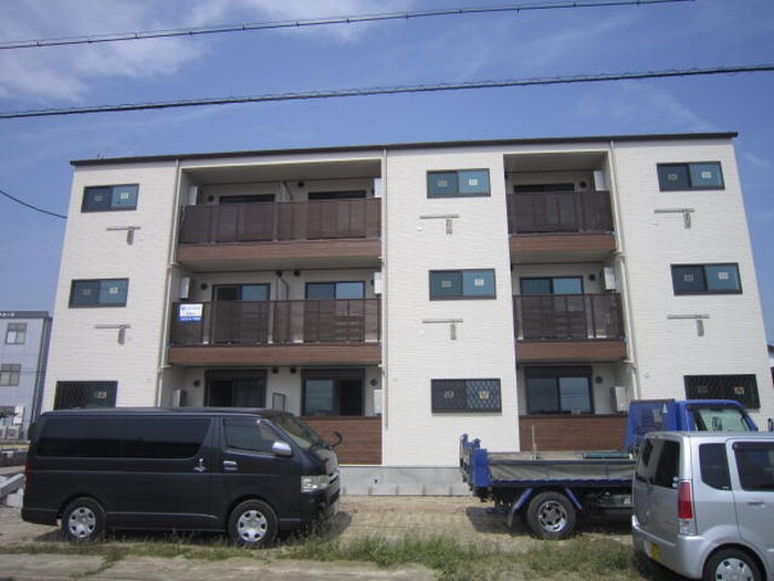 物件外観写真3　(外観写真)