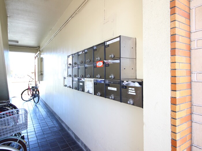 物件外観写真6　(建物設備)