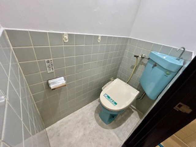 物件内観写真13　(トイレ)
