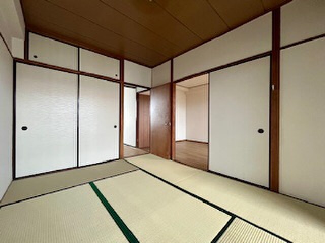 物件内観写真21　(居室)