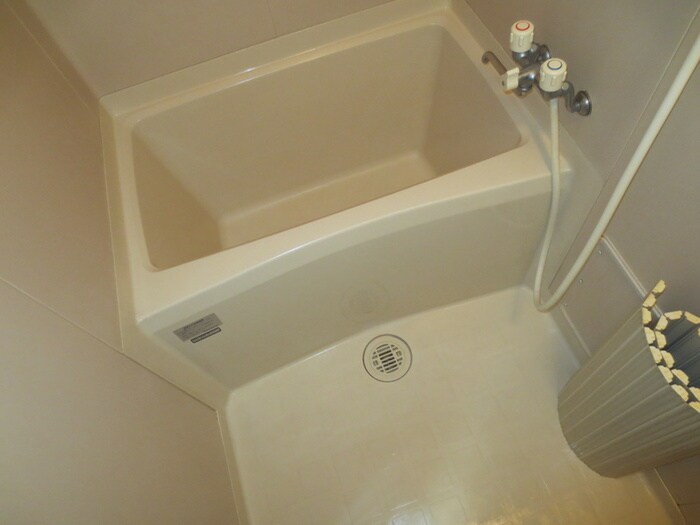 物件内観写真12　(バス／シャワールーム等)